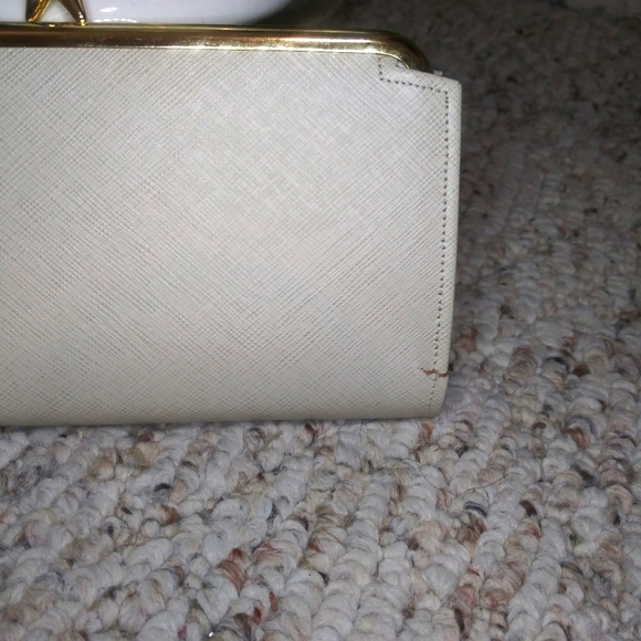 Vintage Princess Gardner Sage Green Kiss-Lock Top Clutch Style Wallet - Picture 6 of 16